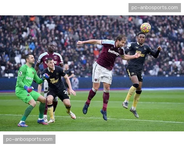 比赛背后：狼队平局背后的科学，他们如何通过跑动弥补个人能力差距